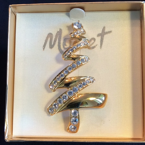 Vintage New Monet Christmas Tree Brooch in Box - Picture 6 of 6